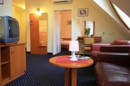 Suite Hotel 900 m zur Oper - image 6