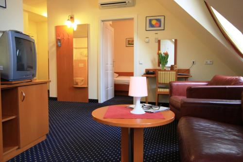Suite Hotel 900 m zur Oper - image 6