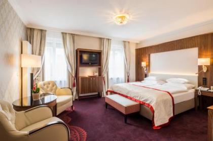 Hotel Stefanie - image 20