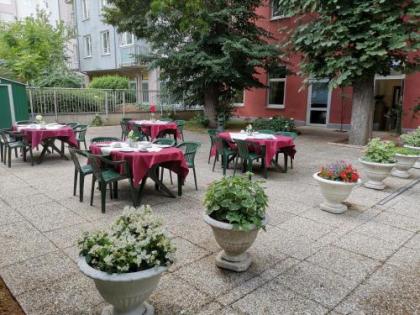 Garten- und Kunsthotel Gabriel City - image 8