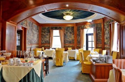 Altwienerhof Aparthotel - image 12