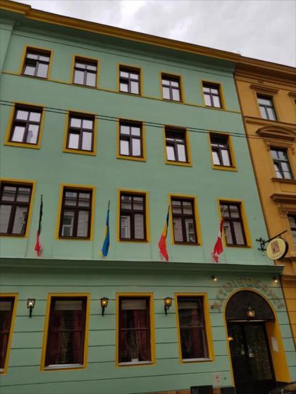 Altwienerhof Aparthotel - image 5