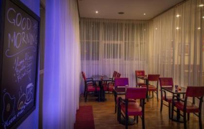 Hotel Boltzmann - image 15