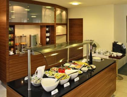 Hotel Alpha Wien - image 11
