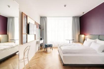 Hotel Schani Salon - image 1