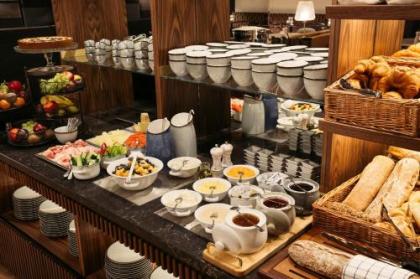 Hotel Schani Salon - image 16