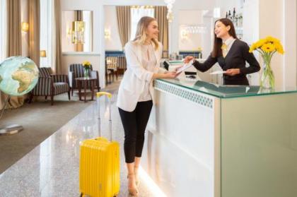 Starlight Suiten Hotel Wien Heumarkt - image 2
