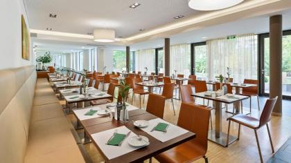 Austria Trend Hotel Beim Theresianum Wien - image 17