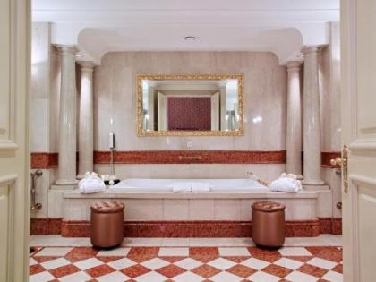 Independent - Grand Hotel Wien - image 11