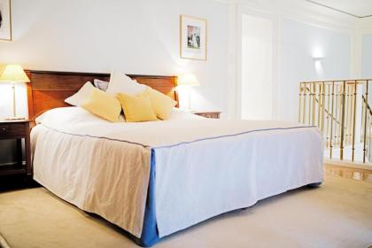 Palais Coburg Hotel Residenz - image 8