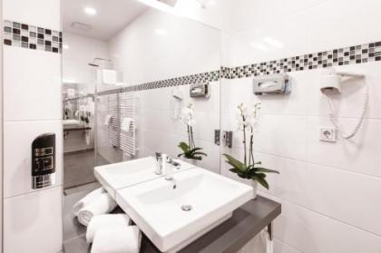 Hotel Allegro Wien - image 20