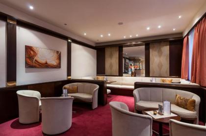 Club Hotel Cortina - image 15