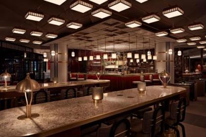 Hilton Vienna Park - image 10