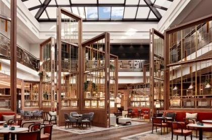 Hilton Vienna Park - image 2