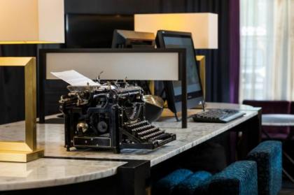 Hilton Vienna Plaza - image 13