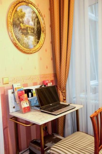 Pension Opera Suites I Self Check In - image 14