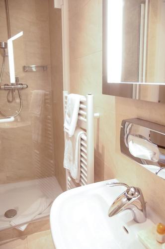Pension Opera Suites I Self Check In - image 7