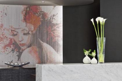 Renaissance by Marriott Wien Hotel - image 10