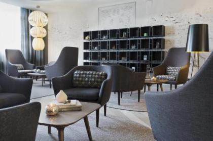 Renaissance by Marriott Wien Hotel - image 15