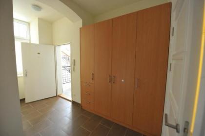 Debo Apartments - contactless check in - image 9