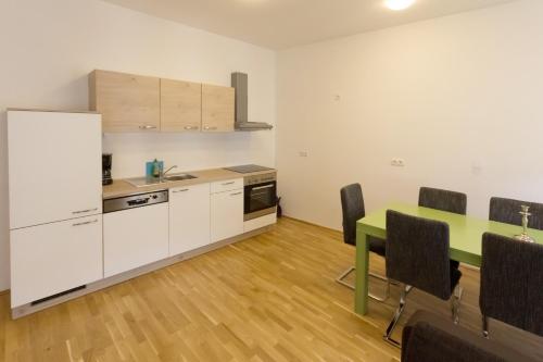 Debo Apartments Schönbrunner Strasse - contactless check in - image 6