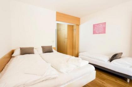 myNext - Westbahnhof Hostel One - image 4