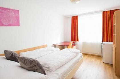 myNext - Westbahnhof Hostel One - image 7