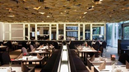 DoubleTree by Hilton Vienna Schonbrunn - image 14