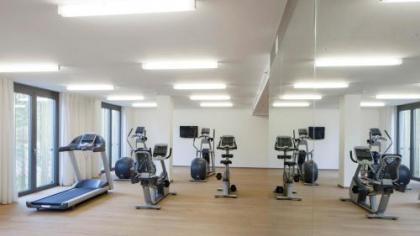 DoubleTree by Hilton Vienna Schonbrunn - image 17