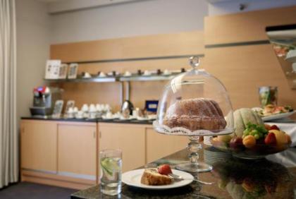 Holiday Inn Vienna City - image 10
