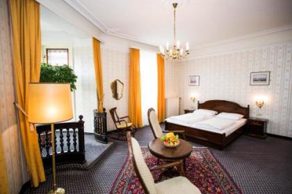 Hotel Atlanta - image 2