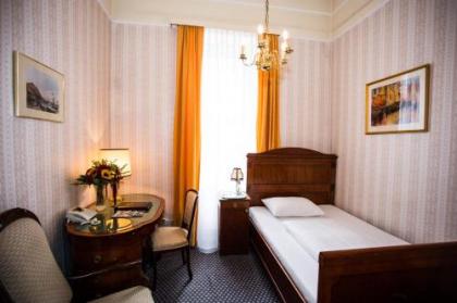 Hotel Atlanta - image 6