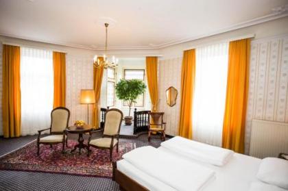 Hotel Atlanta - image 7