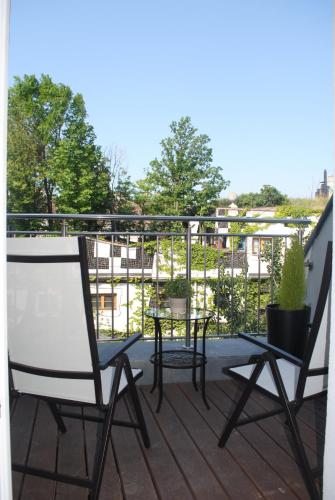 Kunsthaus Apartments - image 5