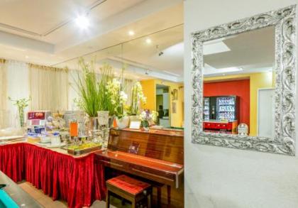 a&t Holiday Hostel - image 11