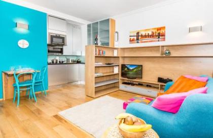 Mar Suite Apartments - Center - image 11