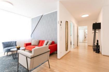 Mar Suite Apartments - Center - image 8