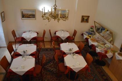 Pension Walzerstadt - image 2