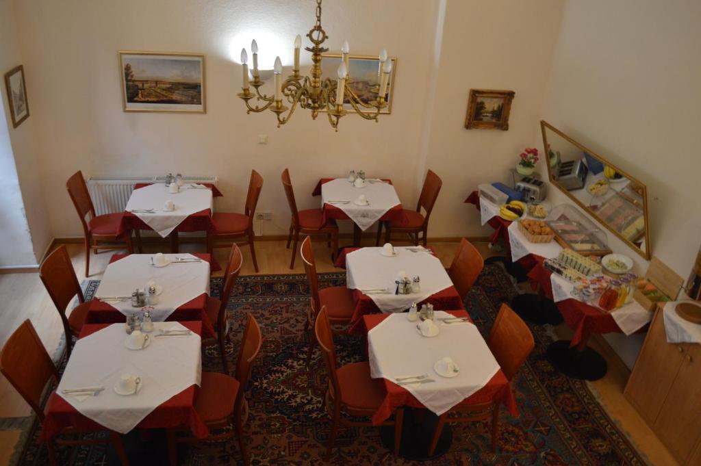 Pension Walzerstadt - image 2