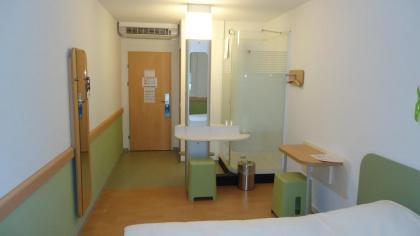 Ibis budget Wien Messe - image 14