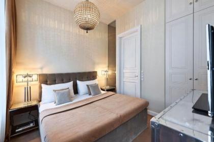 6 rooms - image 11
