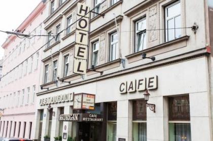 Hotel Hadrigan - image 1