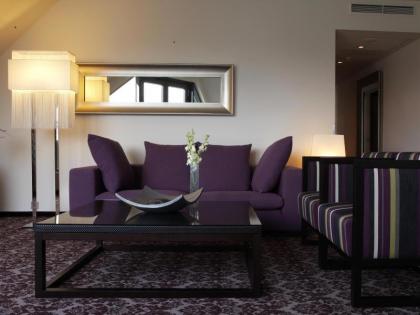Steigenberger Hotel Herrenhof - image 11
