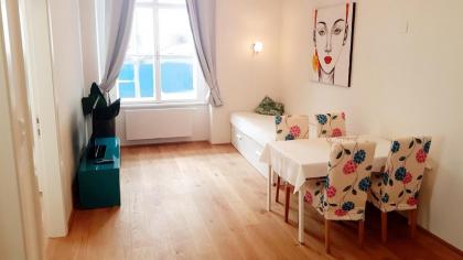 Sobieski City Apartments - image 4
