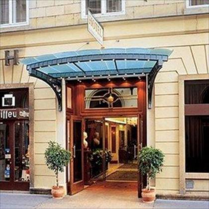 Hotel Kaiserin Elisabeth - image 1