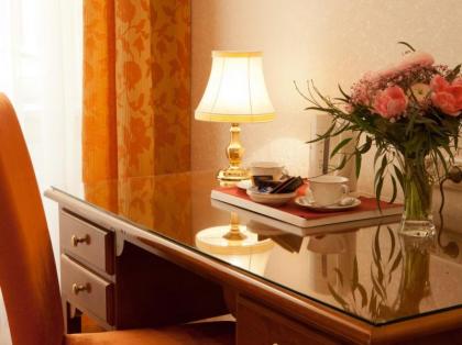 Hotel Kaiserin Elisabeth - image 14