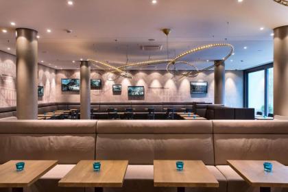 Motel One Wien-Hauptbahnhof - image 18