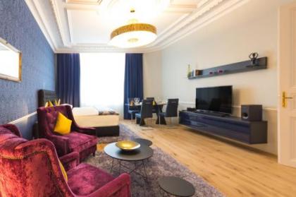 Abieshomes Serviced Apartments - Votivpark - image 12
