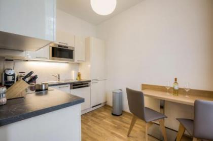 Vienna Grand Apartments City - image 20