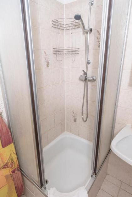 Cosy Margareten - image 18